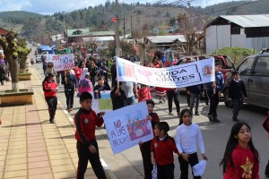 11 Cerca de 200 personas participan en Marcha Preventiva