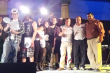 Autoridades regionales y locales en la premiación del festival de rock que marcó el fin de la campaña de verano del SENDA en Atacama