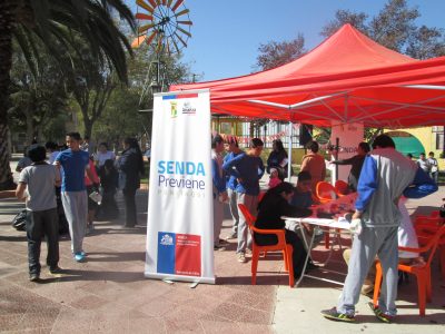 SENDA-Previene El Tabo impulsa actividad preventiva «Cuido mi Plaza»