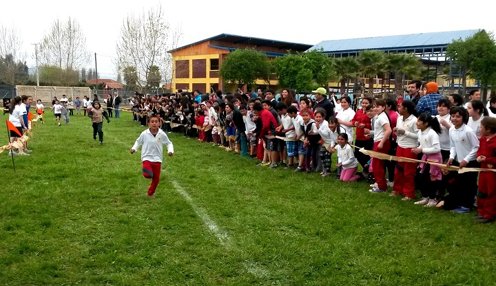 Alumnas de Valdivia fueron capacitadas en iniciativas preventivas