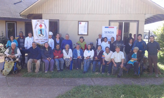 Estudiantes del Colegio Honorio Ojeda Valderas de La Unión compartieron experiencias de vida con adultos mayores