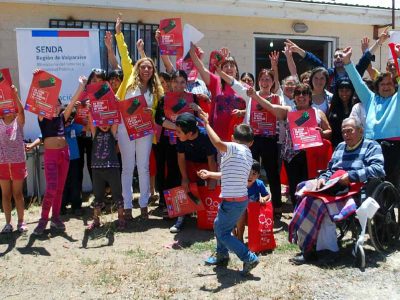 Comunidad educativa de Monte Patria se informa sobre programa Actitud