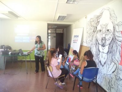 SENDA Previene Valdivia realizó taller preventivo a adolescentes