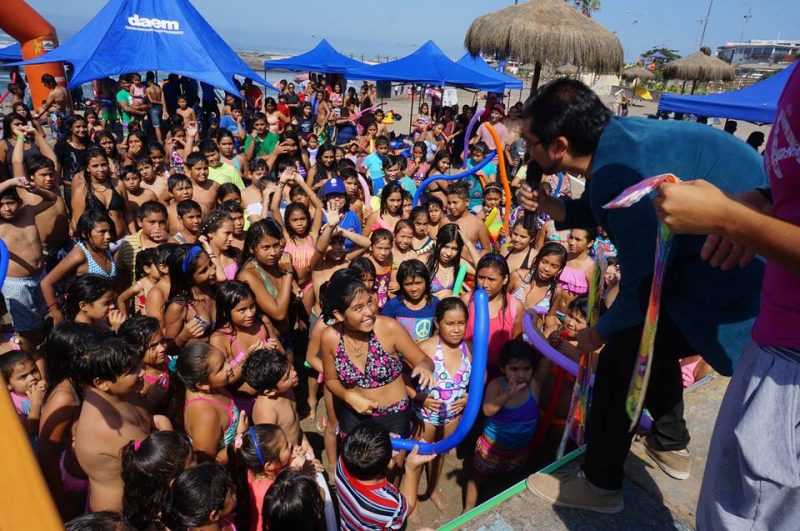 Arica celebra el verano invitando a prevenir el consumo de drogas y alcohol