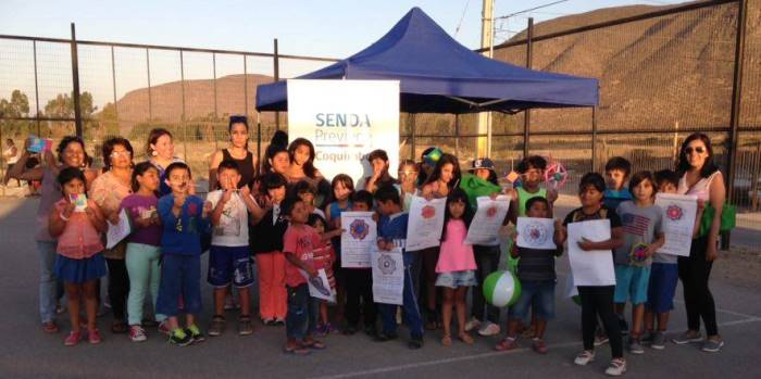 SENDA Previene de Coquimbo difunde campaña de verano en sector Punta Mira Sur