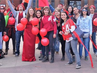 Estudiantes de la UACH, SENDA e INJUV promueven un “Mechoneo Piola”