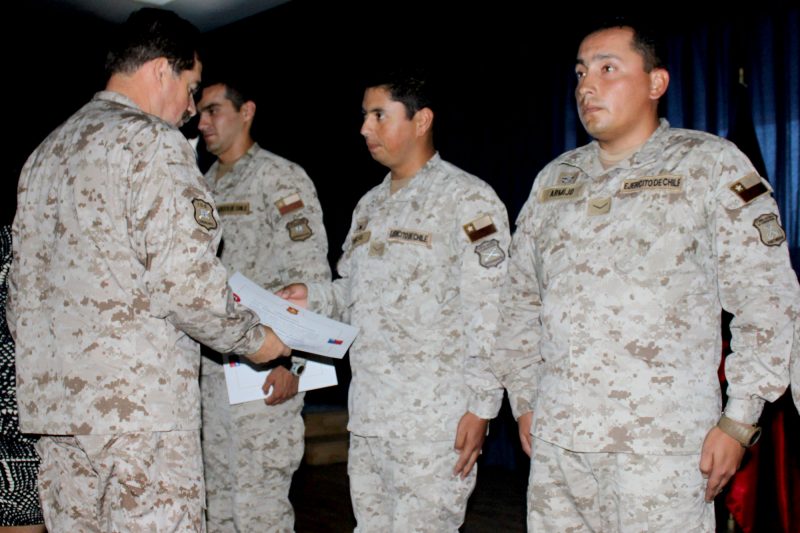 SENDA certifica a 29 monitores en prevención de drogas del Ejército