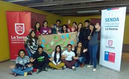 Jóvenes de Altovalsol participan en primer diálogo juvenil