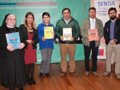 64 establecimientos de la comuna de Villarrica recibieron material preventivo de SENDA Araucanía