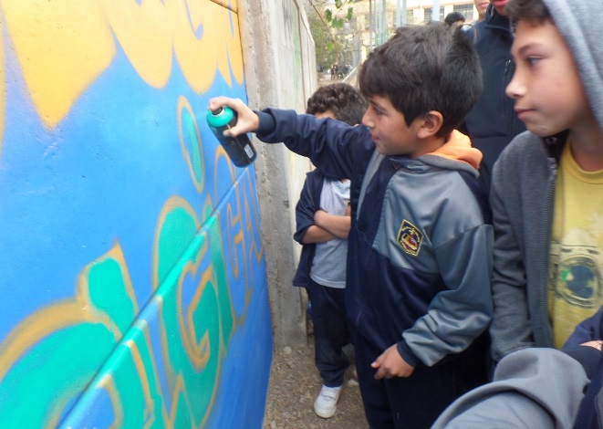 Crean mural preventivo en Escuela Bélgica de Punitaqui