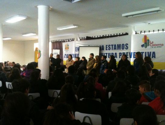 Estudiantes de La Cisterna conmemoran el Día de la Prevención