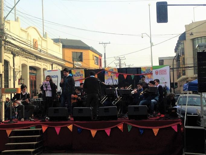 Melipilla lanza campaña «Cuida tus límites» con entretenido show musical