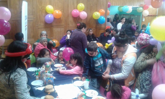 SENDA Previene Valdivia y Club Deportivo Chorrillos celebraron Día del Niño en sector Pablo Neruda