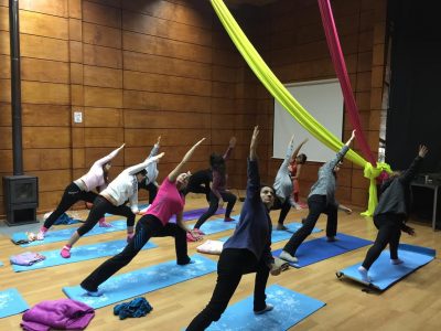 Taller de Yoga se ejecuta de forma exitosa en la comuna de Lanco