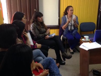 Representantes de centros de tratamiento discuten sobre perspectiva de género
