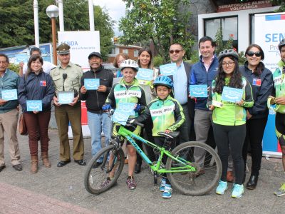 SENDA Araucania refuerza llamado a ciclistas y peatones a protegerse ante accidentes en festividades de fin de año