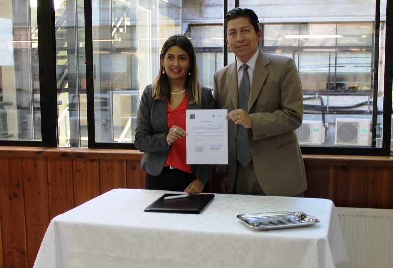SENDA Araucanía certifica al Registro Civil por trabajar con calidad de vida