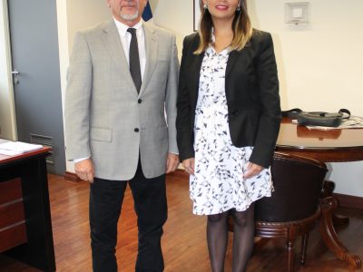 Directora Regional de SENDA Araucanía se reúne con Intendente Regional Miguel Hernández S.