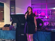 Noches de música, karaoke y prevención en Andacollo