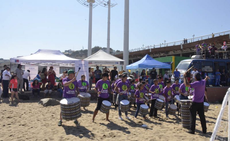Senda da por finalizadas actividades de verano en Valparaíso con campeonato de fútbol burbuja en la playa