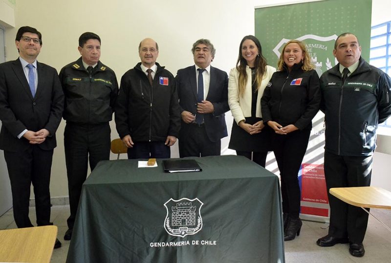 Gendarmería y SENDA se unen para prevenir el consumo de drogas entre internas de Quillota