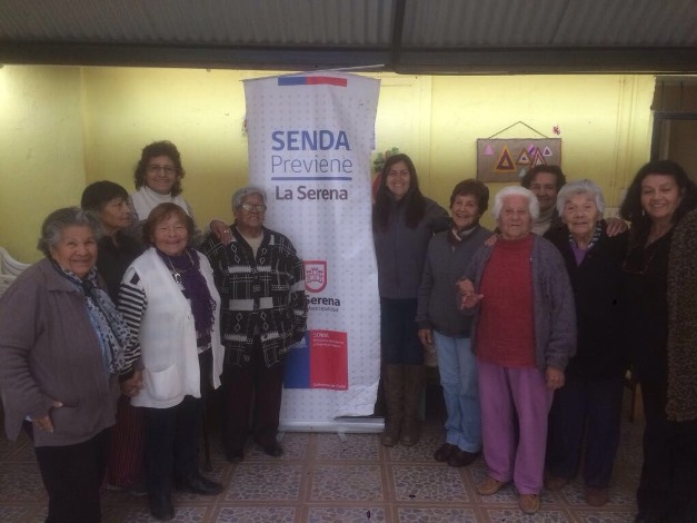 Adultos mayores de La Serena se capacitan en temáticas preventivas