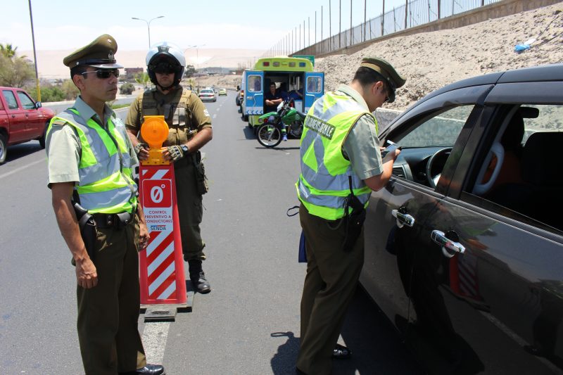 Más de cuatrocientos controles de alcotest a conductores realizó SENDA Arica y Parinacota durante fin de semana largo