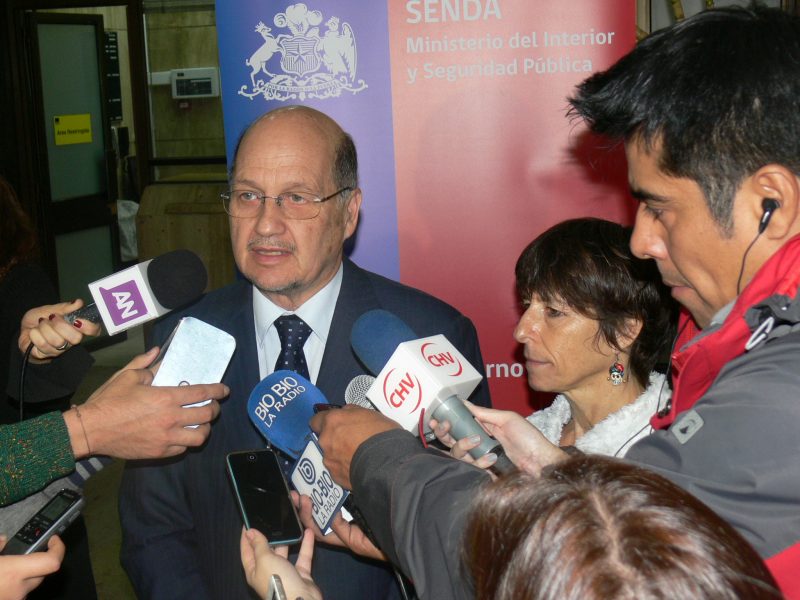 Director de SENDA recibió a diputada Cristina Girardi por uso de fármacos en población escolar