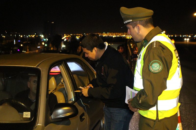 Más de quinientos  controles de alcotest a conductores realizó SENDA Arica y Parinacota durante fin de semana largo