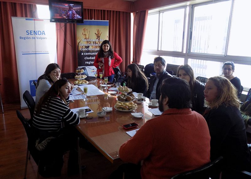 SENDA Valparaíso y Fundación Emilia hicieron un llamado a la responsabilidad durante el fin de semana largo y entregaron resultados de seminarios de sensibilización y seguridad vial