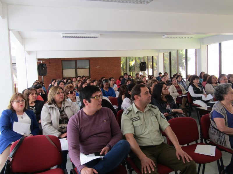 Un centenar de dirigentes sociales de la comuna de Talca se capacitan en Seminario organizado por SENDA Previene.