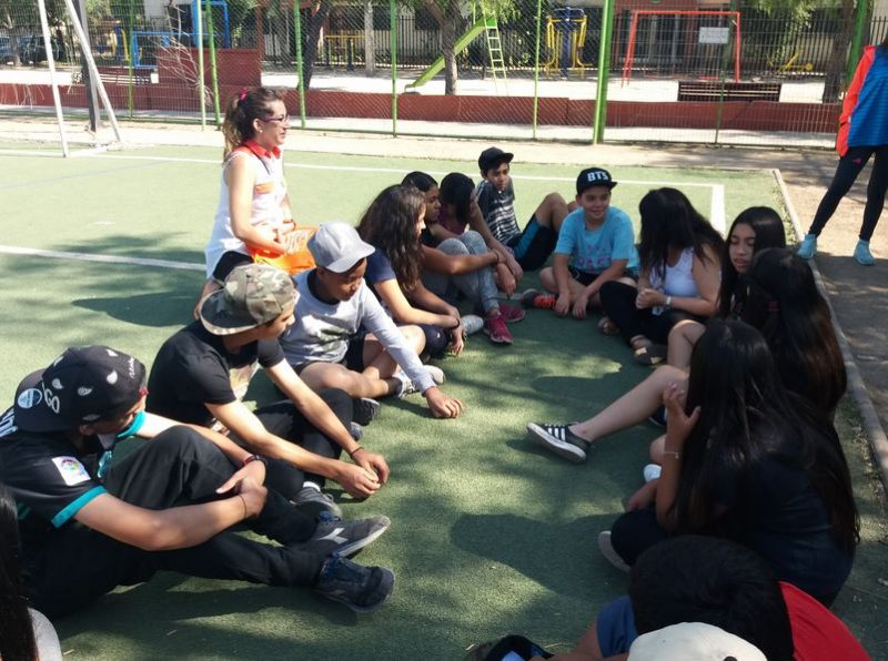 Jóvenes de Ñuñoa dialogan con nuestro equipo SENDA Previene