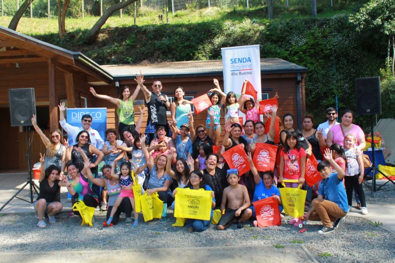 SENDA Los Ríos lanzó campaña de verano “Más conversación, menos riesgo” en la comuna de Río Bueno