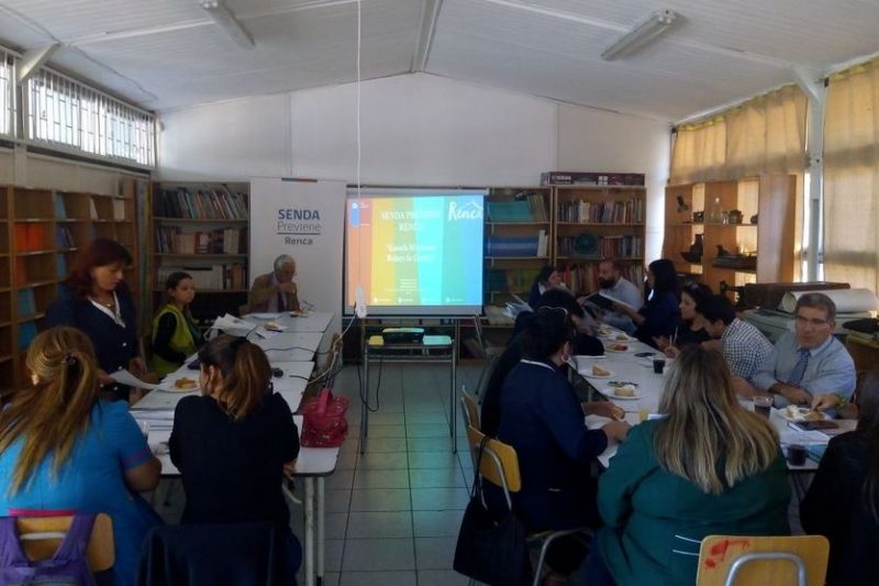 Previene Renca trabaja con comunidad escolar de la Escuela Monserrat Robert de García