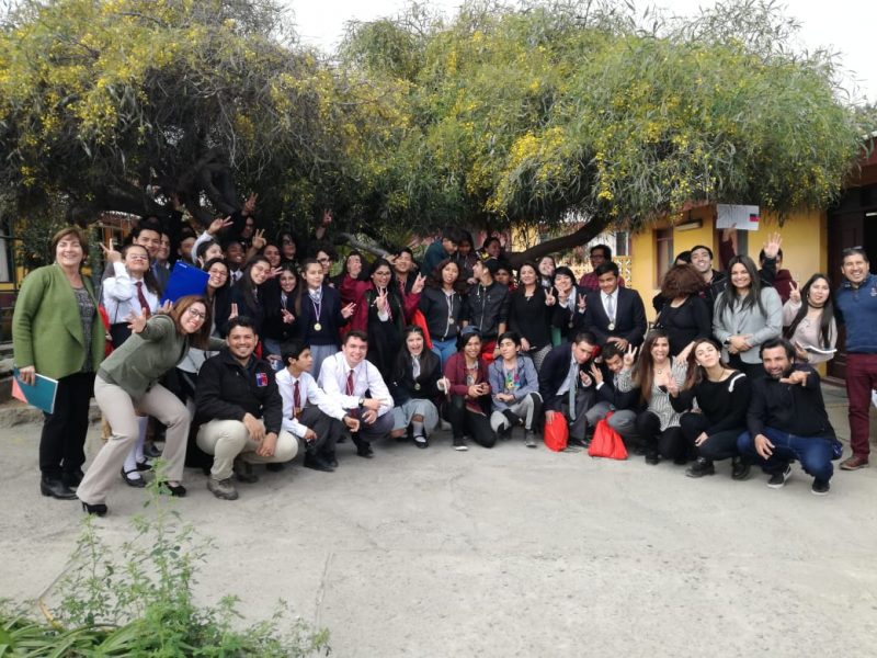 Estudiantes del Liceo Santa Marta de Atacama ganan IV Macrozonal de Debates Preventivos