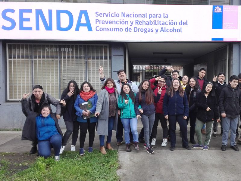 Estudiantes de Vilcún se capacitan con SENDA Araucanía