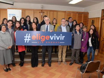 Autoridades de la región  hacen entrega de “Carta Presidencial a las familias chilenas” a padres y apoderados