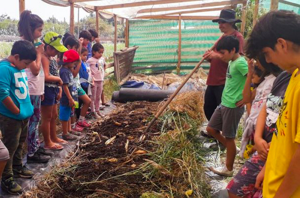 SENDA Previene Putaendo promueve el buen uso del tiempo libre para niños y niñas de la comuna con taller de prácticas campesinas familiares