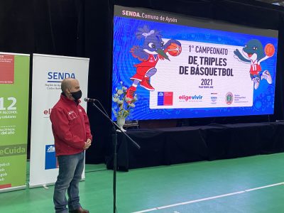 Director Nacional de SENDA lanza Campeonato Interescolar en Puerto Aysén como parte del Plan Elige Vivir Sin Drogas