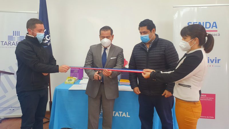 SENDA y CFT Estatal Tarapacá inauguran punto de Bibliodrogas