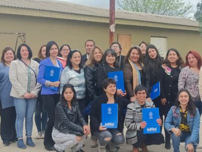 Mujeres reciben certificación laboral gracias a estratégica alianza entre SENDA, SENCE y PUCV