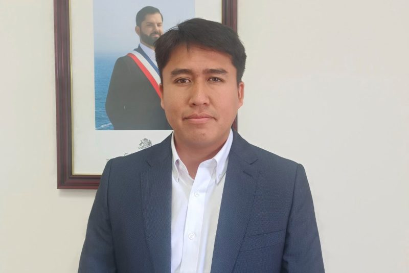Carlos Colihuechún Brevis asume como Director Regional de SENDA Valparaíso