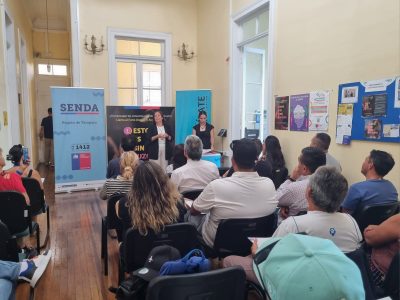 Veinticinco personas finalizan su participación en programa  de Orientación Sociolaboral de SENDA y Fundación Movilízate