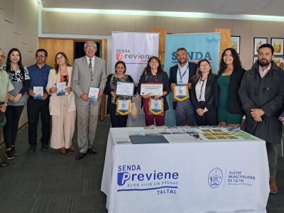 SENDA Antofagasta reconoció a dos establecimientos de Taltal por fortalecer la Cultura Preventiva