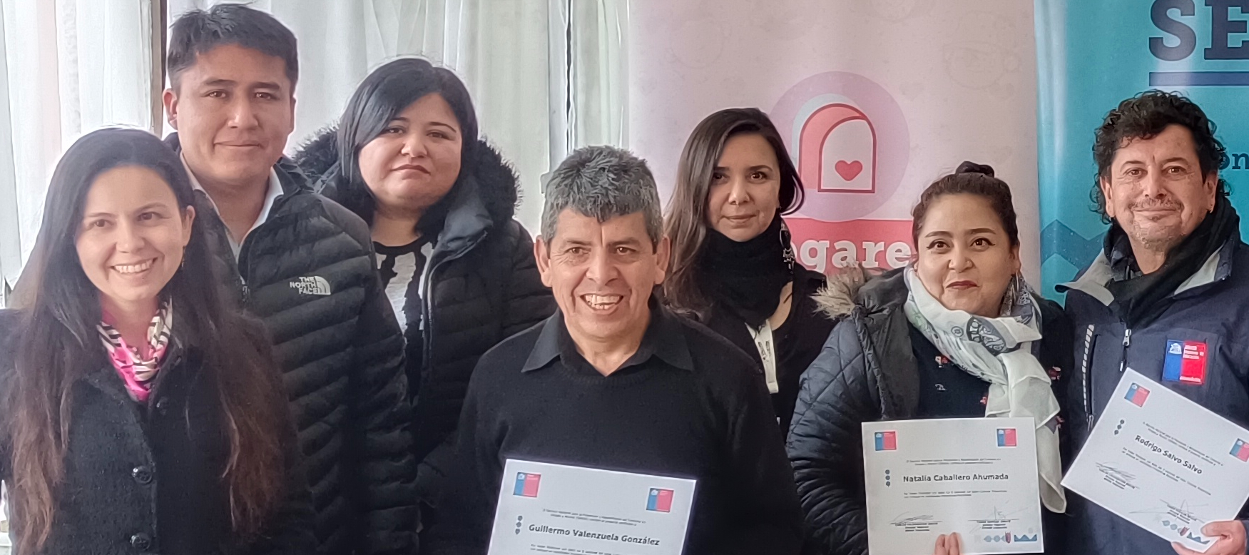 SENDA capacita en parentalidad positiva a profesionales de residencia insular de JUNAEB