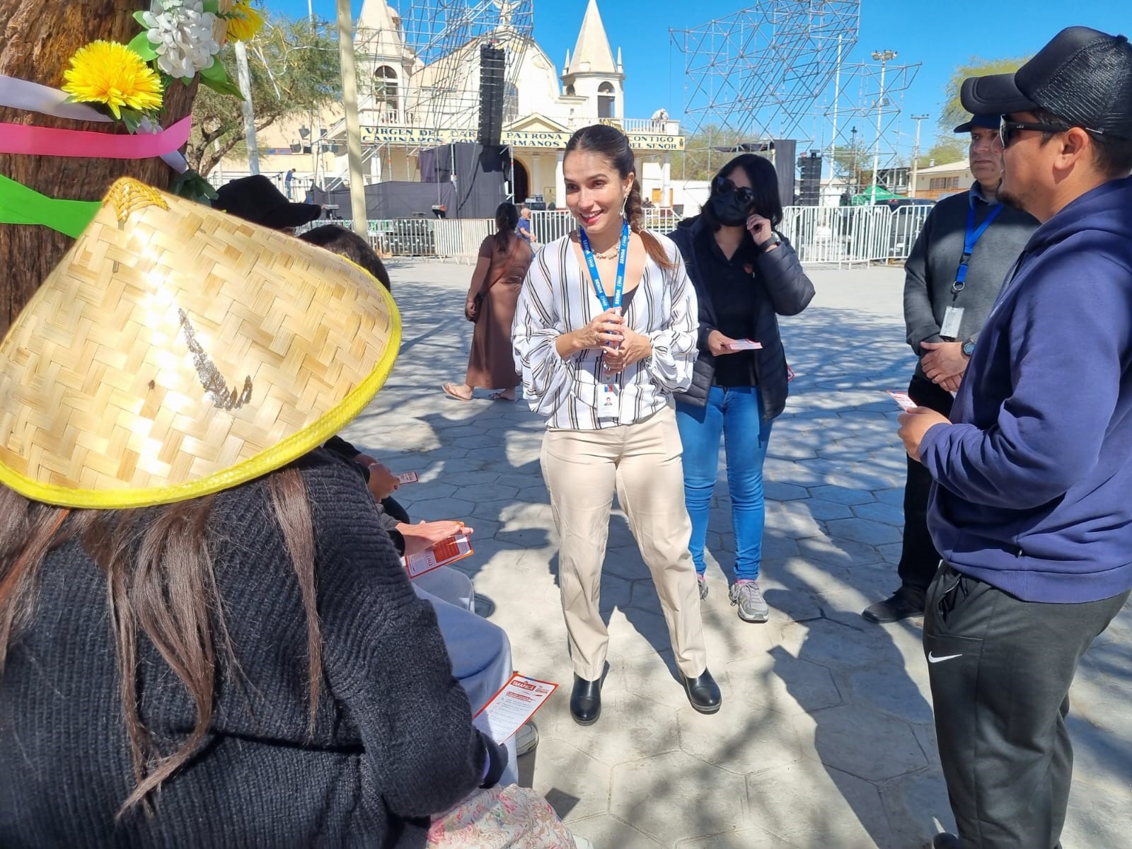 SENDA Tarapacá realiza campaña preventiva por Fiesta de La Tirana