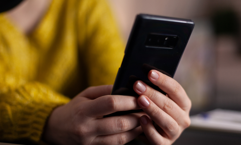 Cuándo es necesario comunicarse con el Fono Drogas y Alcohol 1412