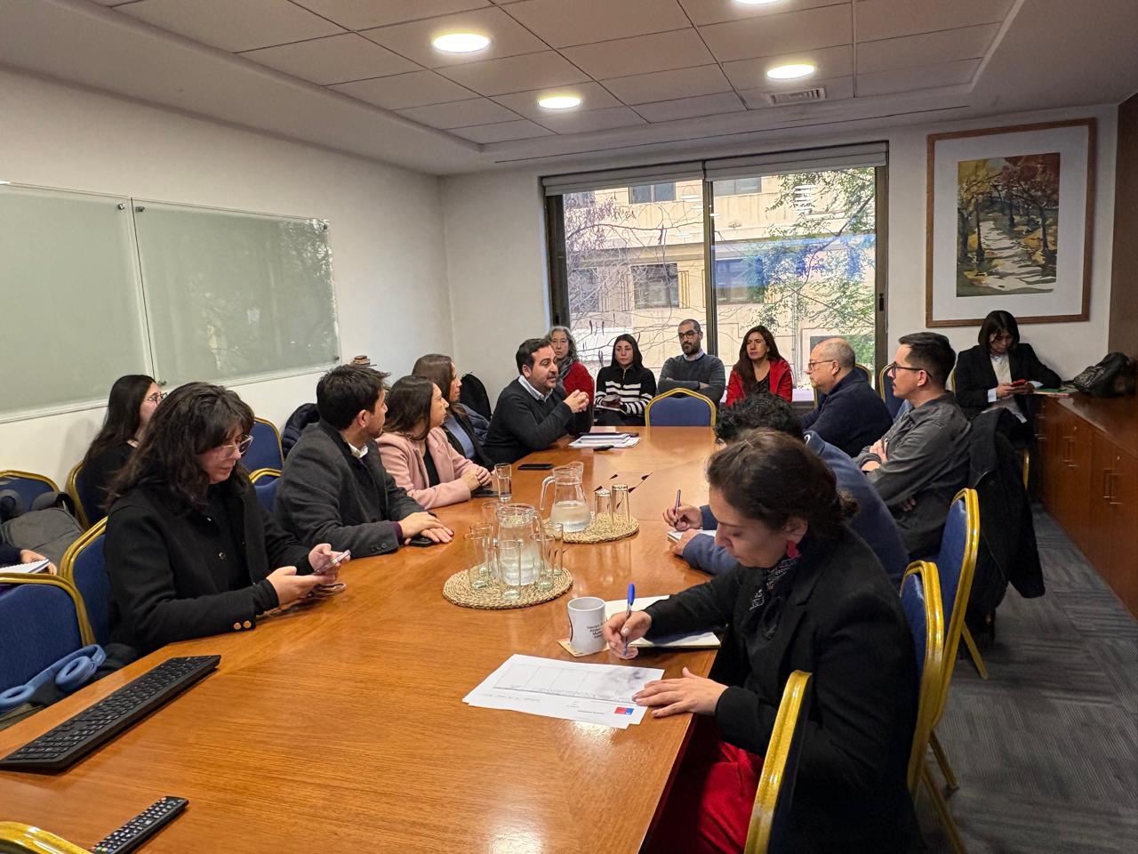 SENDA RM y autoridades fortalecen el trabajo intersectorial del Comité Regional para la Prevención y Rehabilitación del Consumo de Alcohol y Drogas