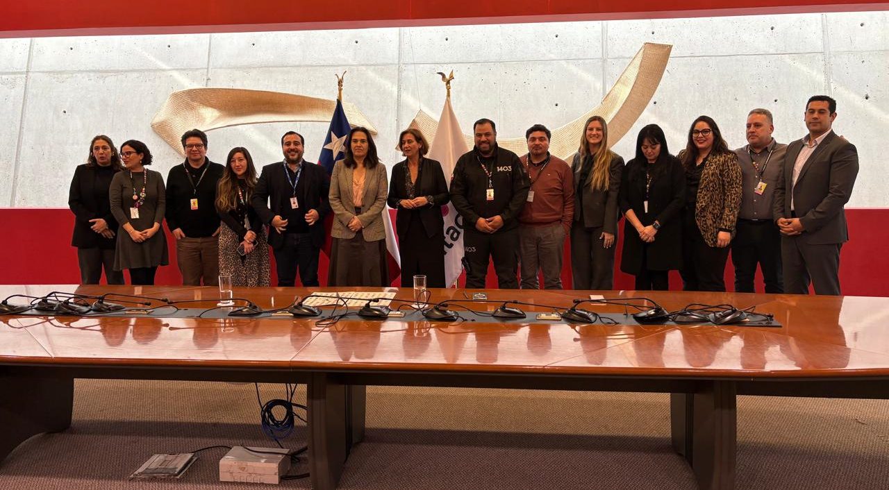 SENDA y Municipalidad de Vitacura y firman compromiso de implementación del programa Trabajar con Calidad de Vida