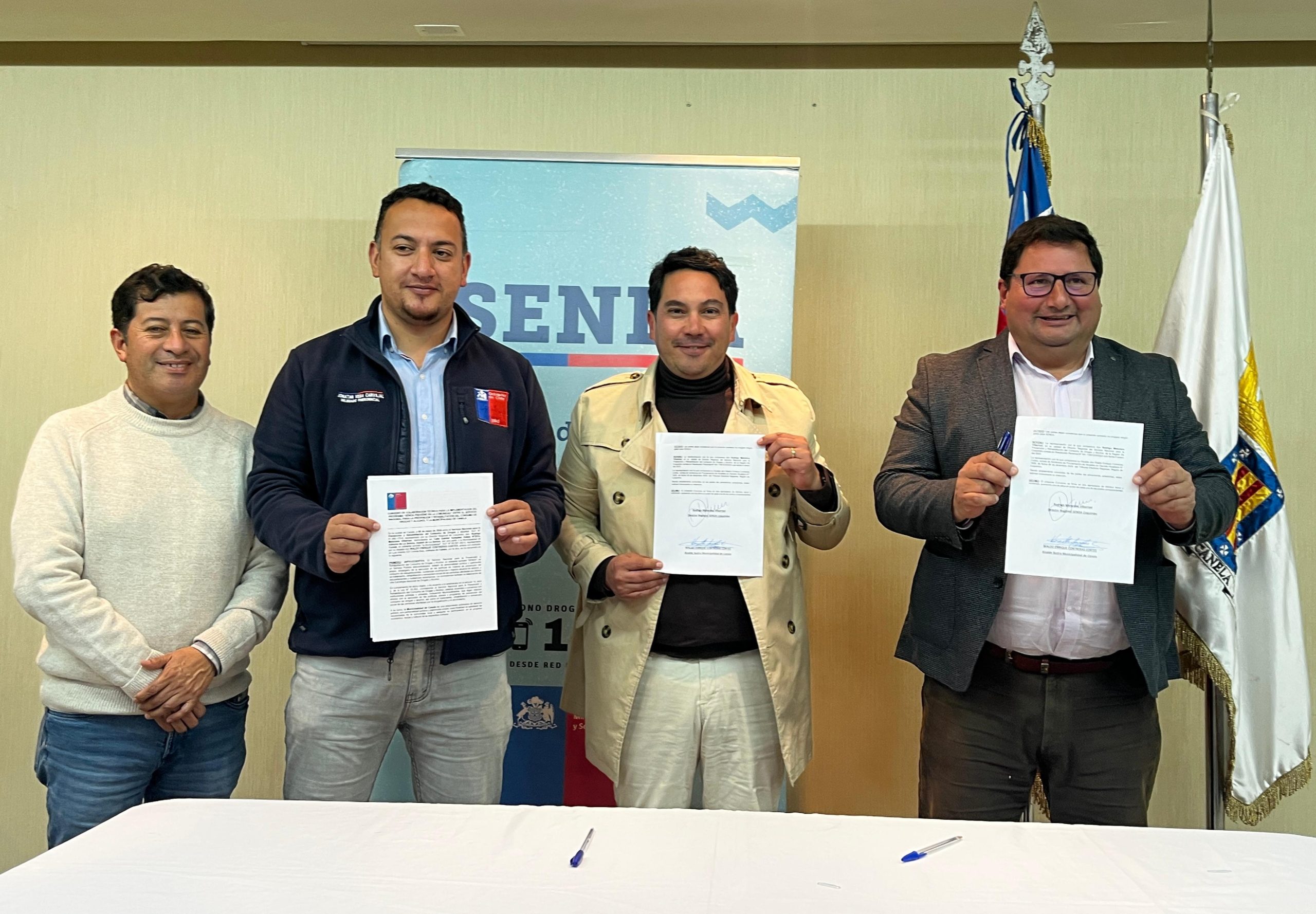 SENDA y Municipio de Canela firman convenio para la instalación de Oficina Previene en la comuna